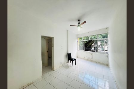 Apartamento à venda com 51m², 2 quartos e sem vaga