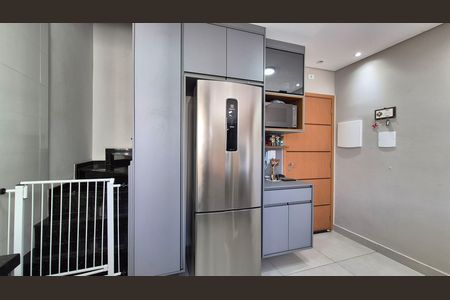 Apartamento para alugar com 104m², 2 quartos e 1 vaga Apartamento para alugar com 104m², 2 quartos e 1 vagaCozinha