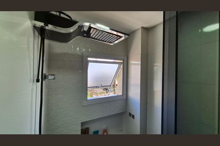 Apartamento para alugar com 104m², 2 quartos e 1 vaga Apartamento para alugar com 104m², 2 quartos e 1 vagaBanheiro da suíte