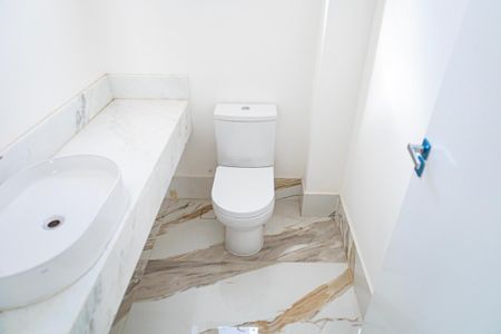 Apartamento à venda com 264m², 4 quartos e 3 vagas Apartamento à venda com 264m², 4 quartos e 3 vagasLavabo