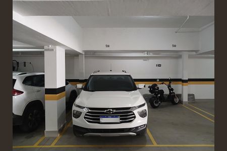 Apartamento à venda com 264m², 4 quartos e 3 vagas Apartamento à venda com 264m², 4 quartos e 3 vagasvaga de garagem