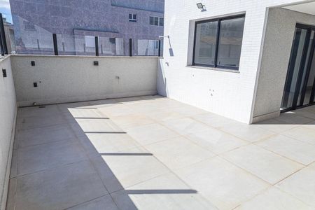 Apartamento à venda com 264m², 4 quartos e 3 vagas Apartamento à venda com 264m², 4 quartos e 3 vagasArea privativa