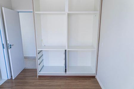 Apartamento à venda com 264m², 4 quartos e 3 vagas Apartamento à venda com 264m², 4 quartos e 3 vagasquarto 3/ semi suite