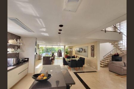 Casa à venda com 3 quartos, 500m² em Alphaville Residencial Zero, Barueri