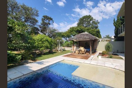 Casa à venda com 500m², 3 quartos e 6 vagas