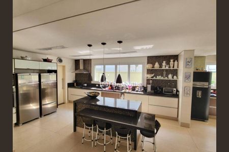 Casa à venda com 500m², 3 quartos e 6 vagas