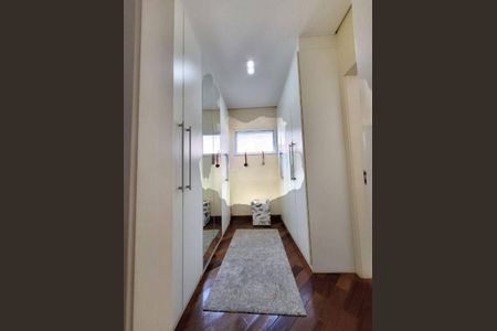 Casa à venda com 500m², 3 quartos e 6 vagas