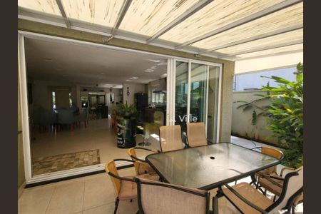 Casa à venda com 500m², 3 quartos e 6 vagas