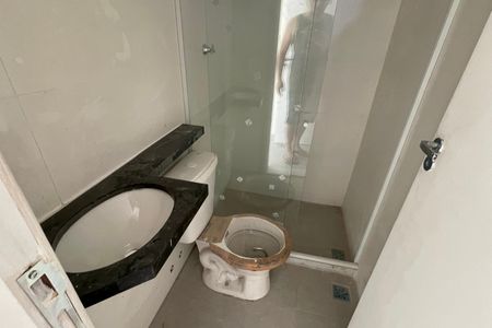 Casa para alugar com 60m², 2 quartos e 1 vaga Casa para alugar com 60m², 2 quartos e 1 vagaBanheiro 2
