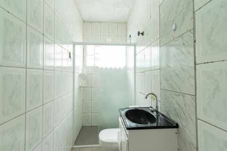 Casa para alugar com 80m², 2 quartos e 3 vagasBanheiro 