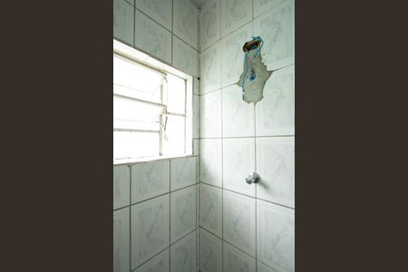 Casa para alugar com 80m², 2 quartos e 3 vagasBanheiro 