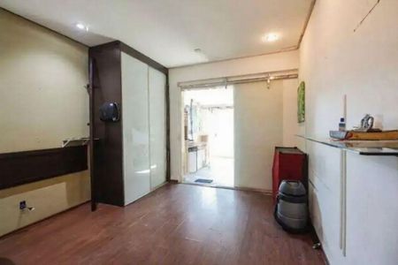 Casa à venda com 2 quartos, 112m² em Vila Gomes Cardim, São Paulo