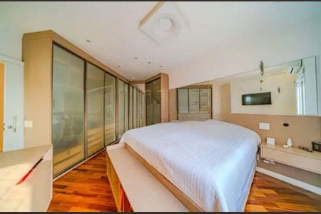 Apartamento à venda com 4 quartos, 210m² em Vila Regente Feijó, São Paulo