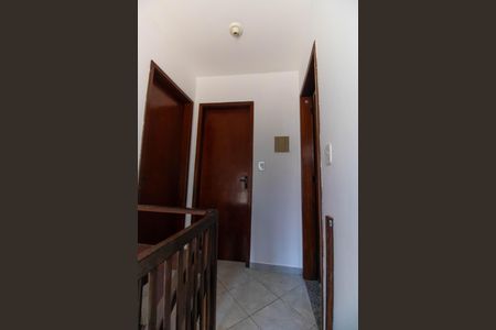 Hall de casa de condomínio à venda com 2 quartos, 100m² em Atalaia, Niterói