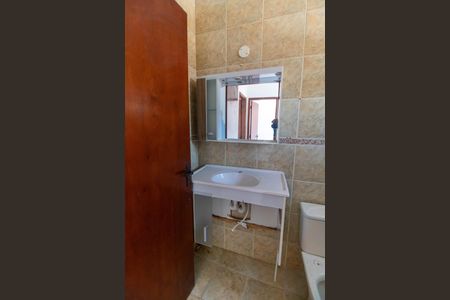 Casa de condomínio à venda com 100m², 2 quartos e 1 vaga Casa de condomínio à venda com 100m², 2 quartos e 1 vagaBanheiro