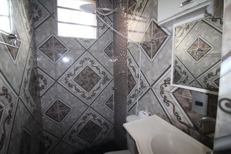 Apartamento para alugar com 45m², 2 quartos e sem vagaBanheiro