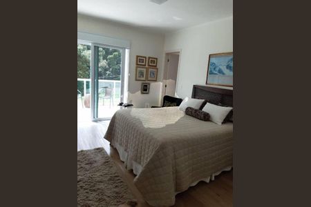 Casa à venda com 5 quartos, 345m² em Residencial Nove (Alphaville), Santana de Parnaíba