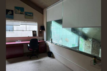 Casa à venda com 2 quartos, 547m² em Alphaville Industrial, Barueri