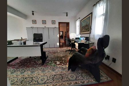 Casa à venda com 4 quartos, 378m² em Alphaville, Santana de Parnaíba