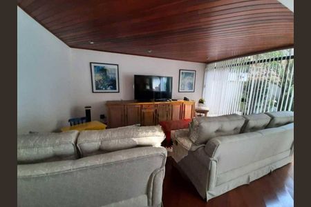 Casa à venda com 4 quartos, 378m² em Alphaville, Santana de Parnaíba