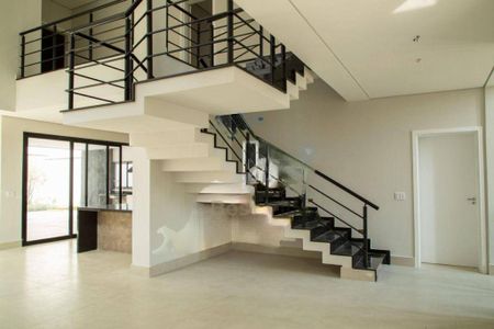 Casa à venda com 525m², 4 quartos e 6 vagas