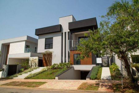Casa à venda com 525m², 4 quartos e 6 vagas