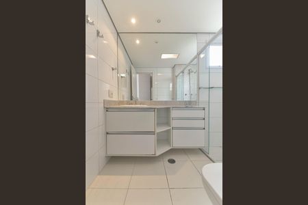 Apartamento à venda com 123m², 4 quartos e 2 vagasBanheiro da Suíte