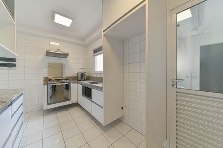Apartamento à venda com 123m², 4 quartos e 2 vagasCozinha