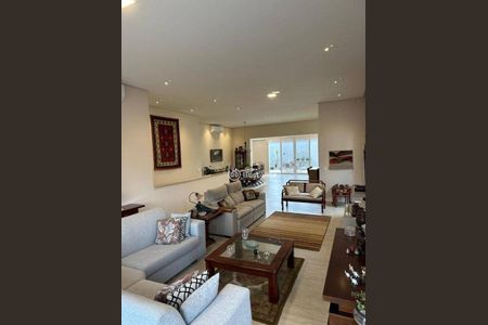 Casa à venda com 271m², 3 quartos e 4 vagas