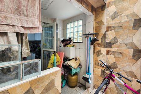 Casa de condomínio à venda com 42m², 2 quartos e sem vagaÁrea de Serviço 