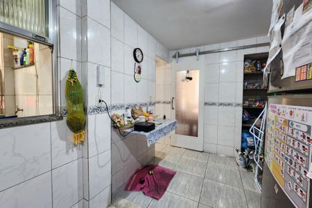 Casa de condomínio à venda com 42m², 2 quartos e sem vagaCozinha 