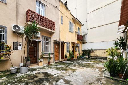 Casa de condomínio à venda com 42m², 2 quartos e sem vagaÁrea Comum