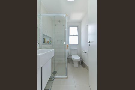 Apartamento à venda com 105m², 2 quartos e 2 vagasBanheiro Social