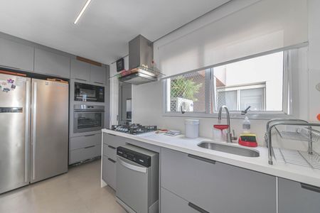 Apartamento à venda com 105m², 2 quartos e 2 vagasCozinha