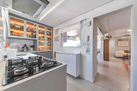 Apartamento à venda com 105m², 2 quartos e 2 vagasCozinha