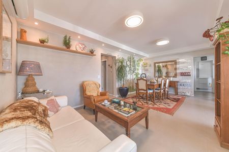 Apartamento à venda com 105m², 2 quartos e 2 vagasSala