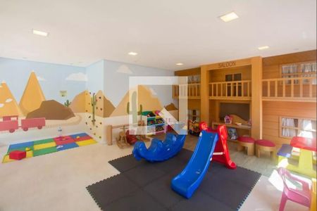 Apartamento à venda com 105m², 2 quartos e 2 vagasArea Comum