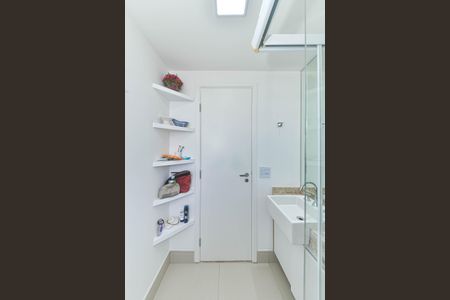 Apartamento à venda com 105m², 2 quartos e 2 vagasBanheiro Social