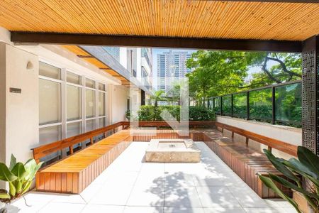 Apartamento à venda com 105m², 2 quartos e 2 vagasArea Comum