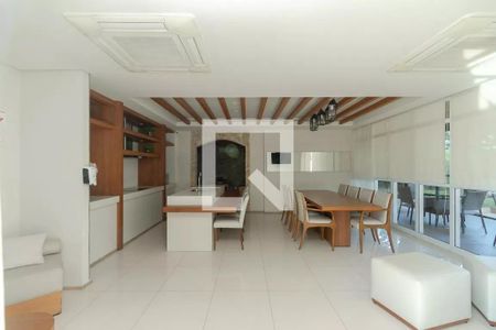 Apartamento à venda com 105m², 2 quartos e 2 vagasArea Comum