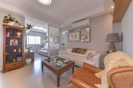 Apartamento à venda com 105m², 2 quartos e 2 vagasSala