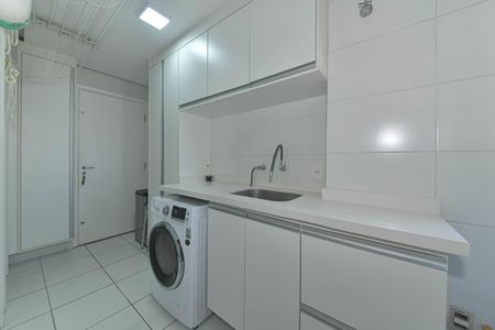 Apartamento à venda com 105m², 2 quartos e 2 vagasÁrea de Serviço