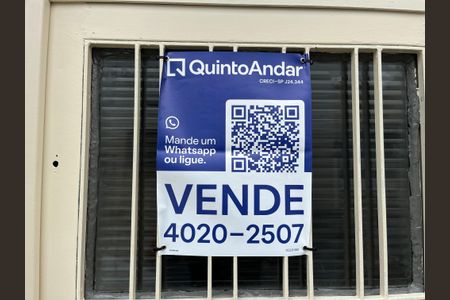 Casa à venda com 158m², 4 quartos e 1 vaga Casa à venda com 158m², 4 quartos e 1 vagaFachada com plaquinha