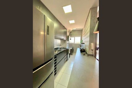 Apartamento à venda com 2 quartos, 53m² em Bussocaba, Osasco