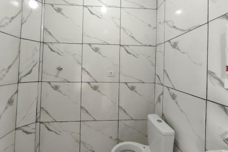 Banheiro de casa para alugar com 1 quarto, 30m² em Jardim Esplanada, Campinas