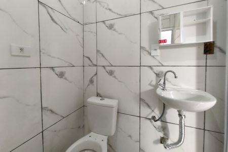 Banheiro de casa para alugar com 1 quarto, 30m² em Jardim Esplanada, Campinas
