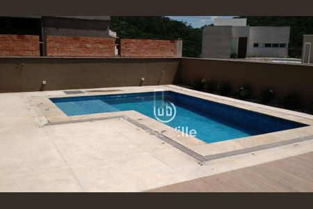 Casa à venda com 345m², 3 quartos e 4 vagas