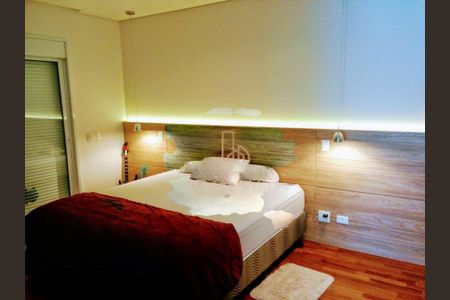 Casa à venda com 3 quartos, 345m² em Centro Comercial Jubran, Barueri