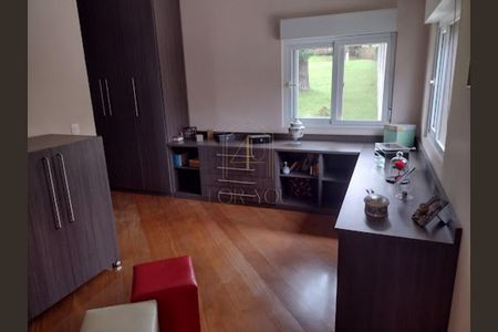 Casa de condomínio à venda com 460m², 4 quartos e 3 vagas