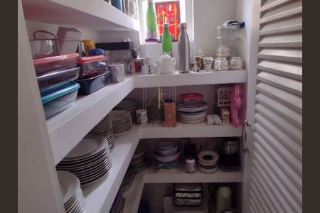 Casa de condomínio à venda com 460m², 4 quartos e 3 vagas